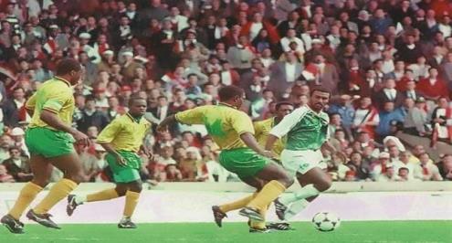 جسر جوي وغزو مصري وفرصة تاريخية.. حكاية أغرب مواجهة لمنتخب مصر في ليون قبل مواجهة فرنسا